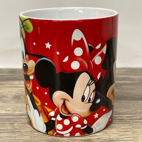 Disney #1 Mom Red Coffee Mug Mickey Minnie Donald Goofy Pluto Jerry Leigh - Picture 2 of 8